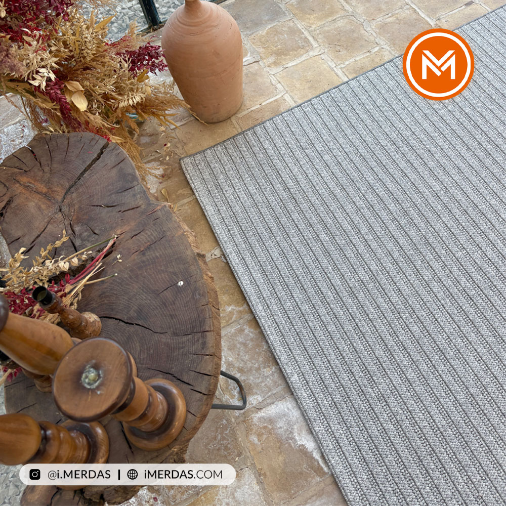 فرش پینترستی کد 1118 زمینه نقره ای